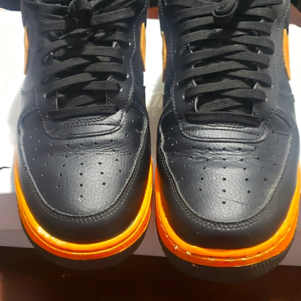 Nike Air Force 1